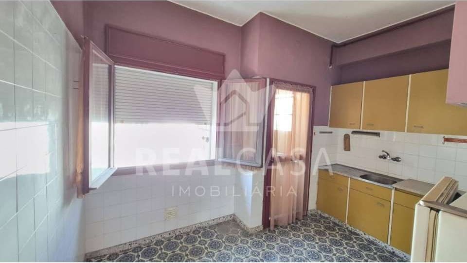 Apartamento T3 no 2.º andar, foto 2