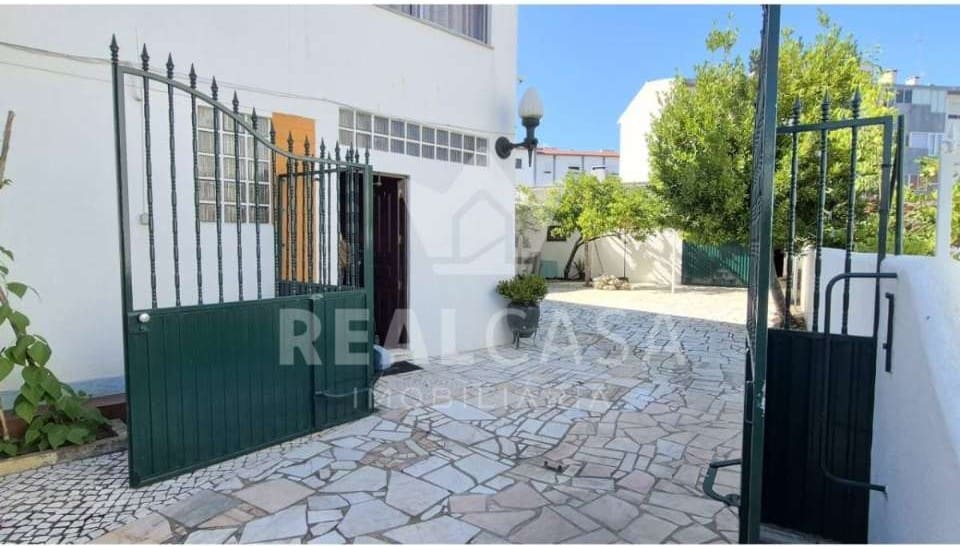 Moradia T4 com espaço exterior, foto 3